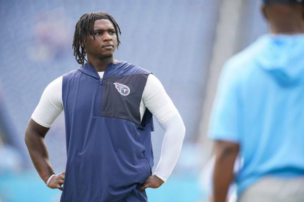 Titans QB Cam Ward (ankle/calf) limited at practice