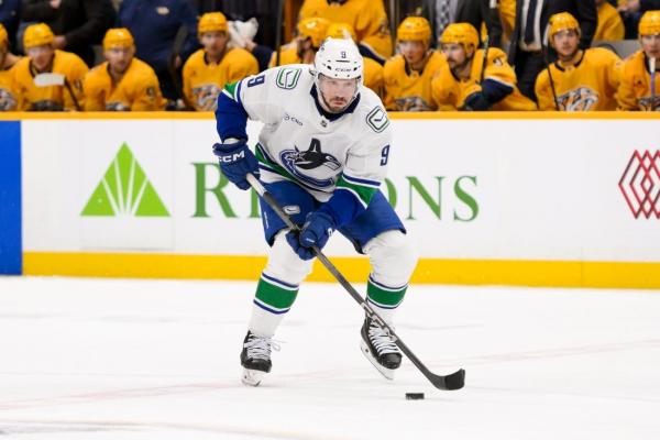 Rangers acquire F J.T. Miller from Canucks