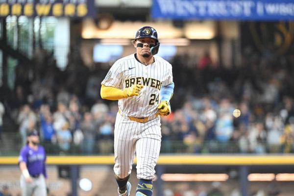 Brewers put on show of strength to beat Rockies thumbnail