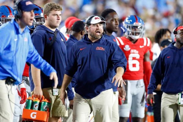 Ole Miss promotes DC Pete Golding to replace Lane Kiffin as head coach