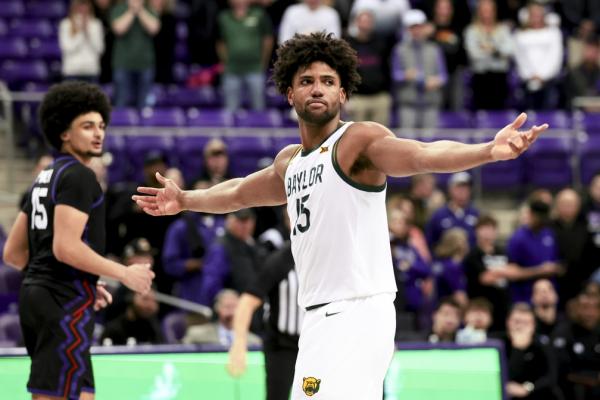 Late free throws lift Baylor to victory over TCU