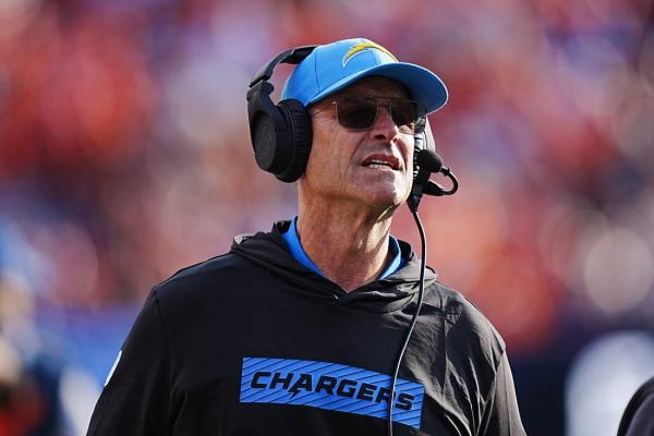 Chargers HC Jim Harbaugh to wear monitor after heart episode thumbnail