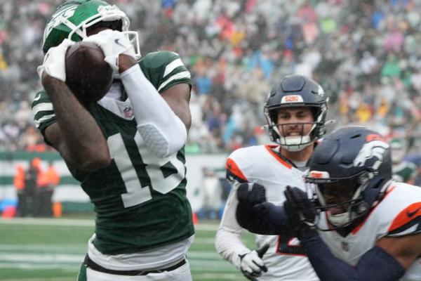 Jets WR Mike Williams (personal reasons) misses second practice