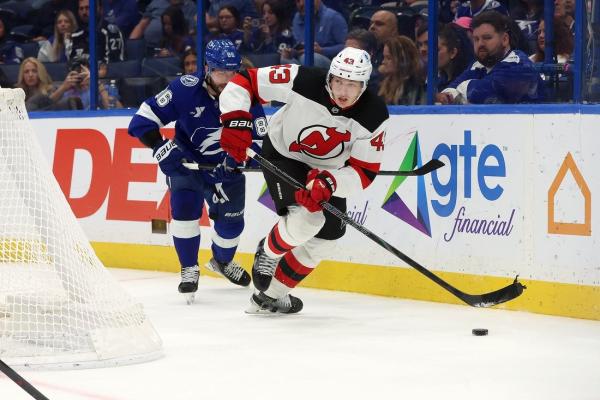 Devils, Lightning battle to build on skid-snapping wins
