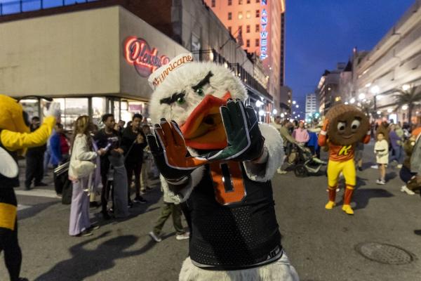 Top overall prospect OT Jackson Cantwell commits to Miami