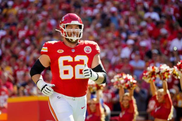 Reports: Chiefs set to trade G Joe Thuney to Bears