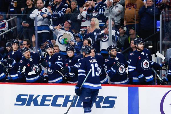 Connor Hellebuyck, Jets keep rolling, blank Utah Hockey Club