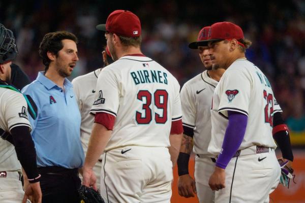 Diamondbacks RHP Corbin Burnes exits with apparent arm injury