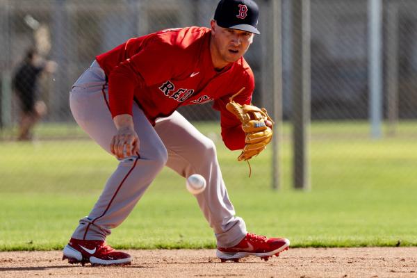 Boston’s new addition Alex Bregman not sparring over 3B job