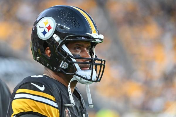 QB Russell Wilson named one of four Steelers captains thumbnail