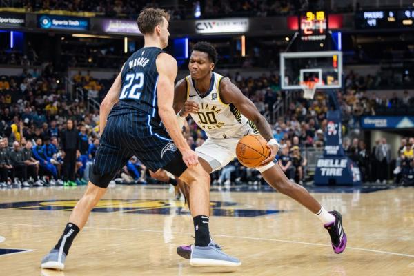 Strong shooting night lifts Pacers past Magic