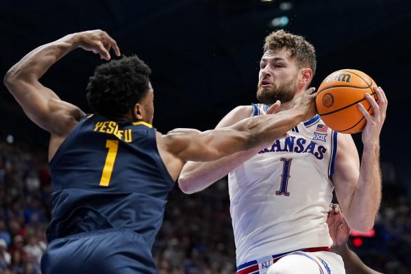 No. 11 Kansas ready to welcome Arizona State to Big 12