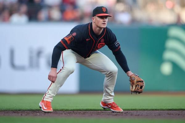 3B Matt Chapman, Giants agree to 6-year, $151M extension thumbnail