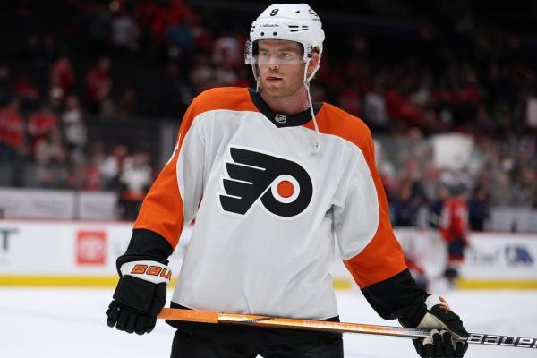 Flyers D Cam York inks $25.75M extension