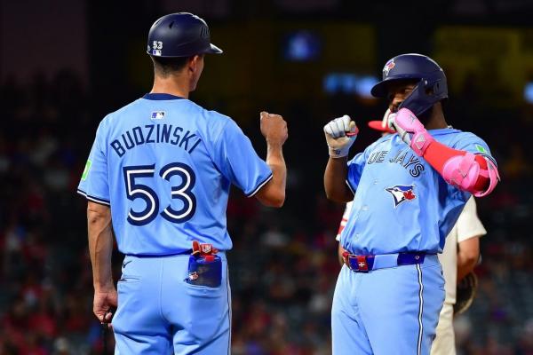 Blue Jays’ Bowden Francis mows down Angels in 4-2 win