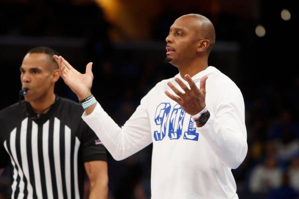 Memphis coach Penny Hardaway fires four staffers