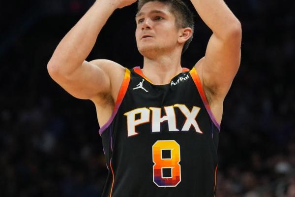 Suns take on Nuggets, look to show all is right in their world