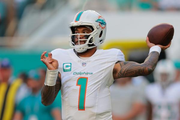 Revitalized Dolphins carry momentum into Houston