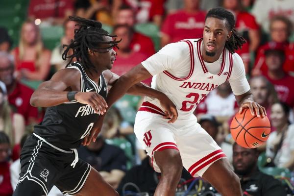 Mackenzie Mgbako leads No. 14 Indiana past Providence