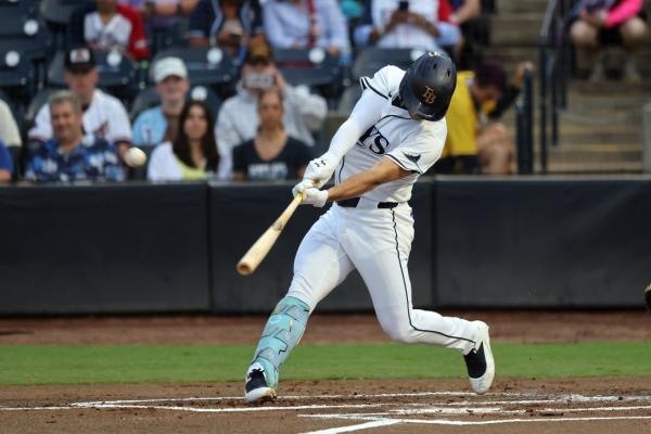 Brandon Lowe’s HR helps Rays take down Rangers