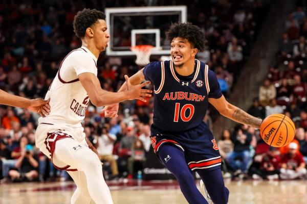 No. 2 Auburn, minus Johni Broome, set to battle No. 14 Mississippi State