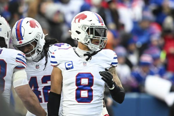 Bills LB Terrel Bernard (elbow) exits vs. Texans