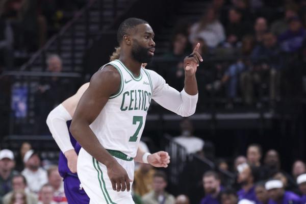 Struggling Kings started new year with visit from surging Celtics