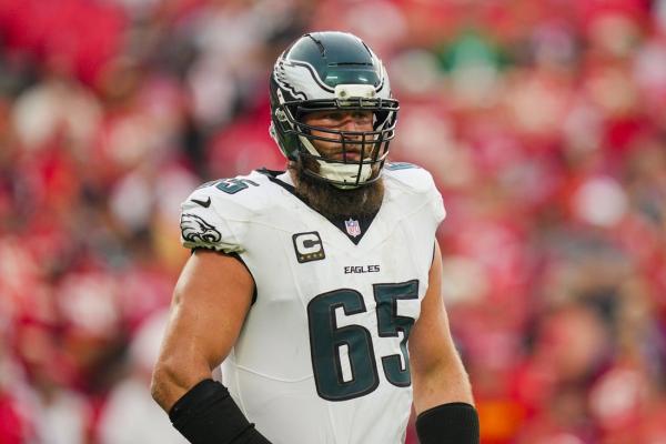 Eagles RT Lane Johnson (neck) injured vs. Rams