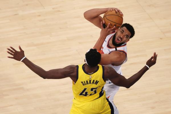 Pacers fend off Knicks, go home up 2-0 in East finals