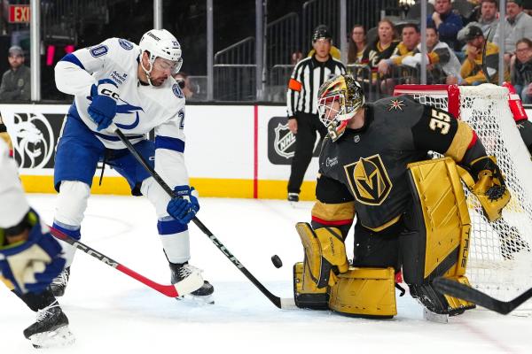 Golden Knights top Lightning for third straight win