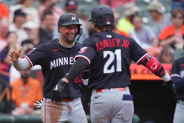 MLB roundup: Two stars hurt in Twins’ 11th straight win