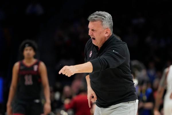 Freshman sensation Ebuka Okorie leads Stanford past Montana