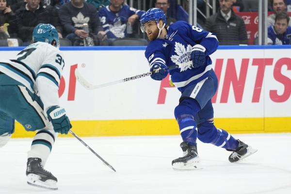 Alexander Wennberg's OT goal caps Sharks' rally past Maple Leafs