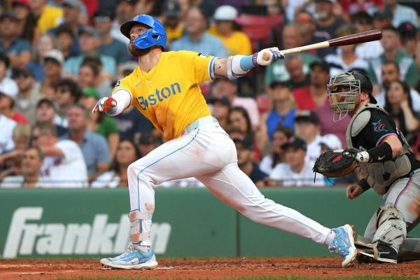 Trevor Story’s homer propels Red Sox past Marlins