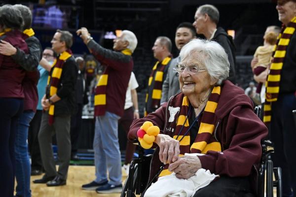 Loyola superfan Sister Jean retires at 106 due to health issues