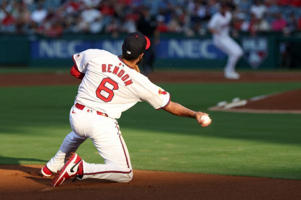 Angels 3B Anthony Rendon (back) returns to injured list thumbnail