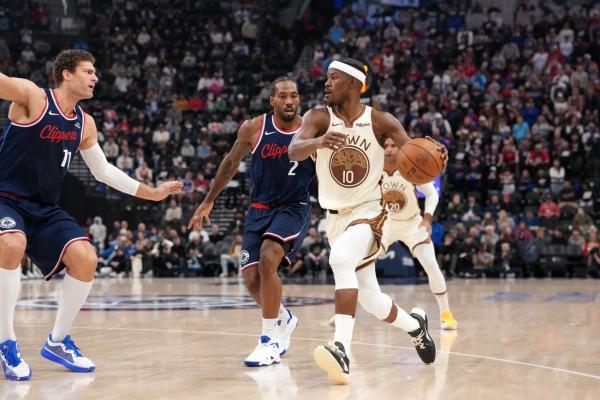 Clippers, without James Harden, maintain hot streak vs. Warriors