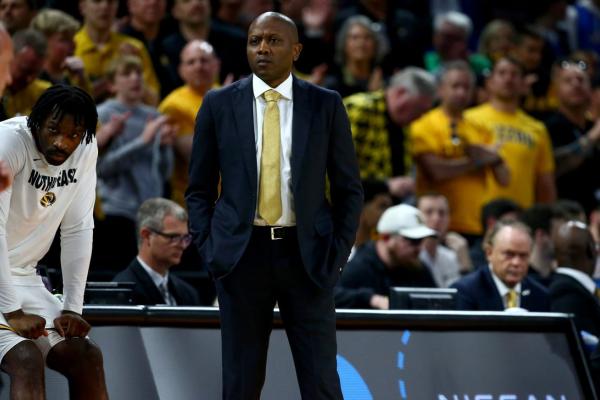 Shawn Phillips Jr., Missouri size prove too much for Howard