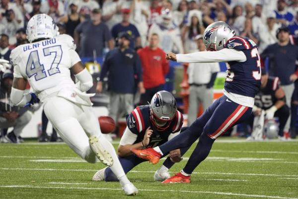 Patriots stun Bills on Andy Borregales’ last-minute FG