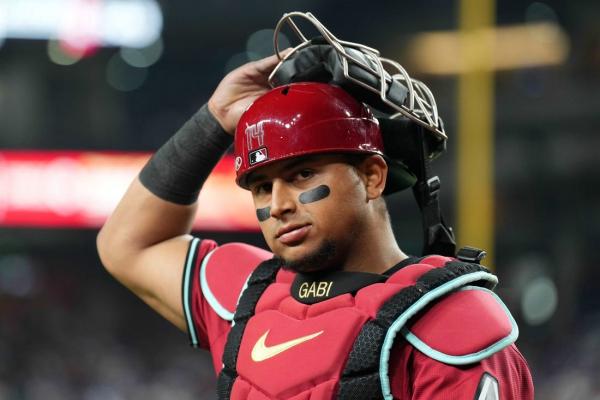 Diamondbacks to place C Gabriel Moreno (groin) on IL thumbnail