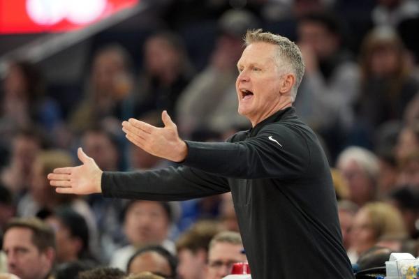 Coach Steve Kerr motivates Warriors, with lowly Jazz up next