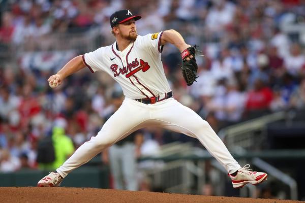 Braves’ pitching, offense finally click in first win of ’25 vs. Marlins