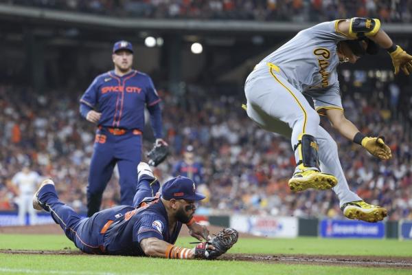 Michael A. Taylor's homer lifts Pirates past Astros thumbnail