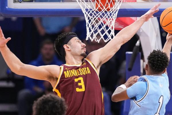 Minnesota faces Oral Roberts, looks to veterans for leadership