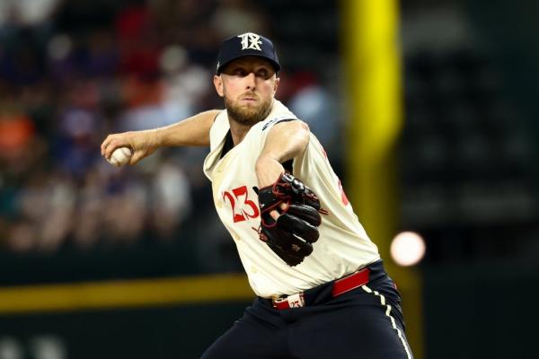Rangers close in on Astros with walk-off win