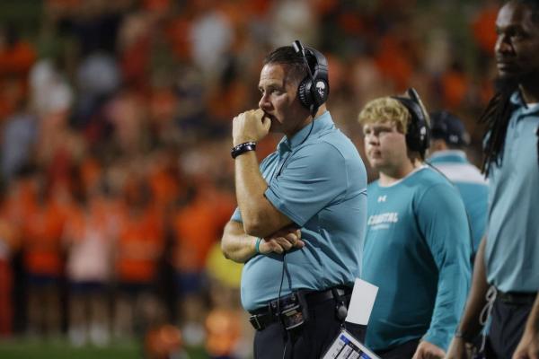 Coastal Carolina fires head coach Tim Beck