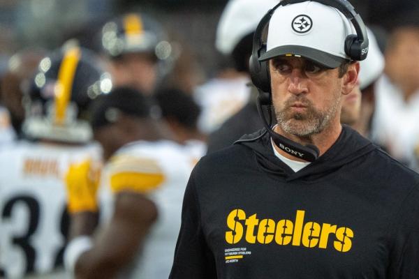 Not ‘real football,’ Aaron Rodgers to sit preseason with most Steelers’ starters
