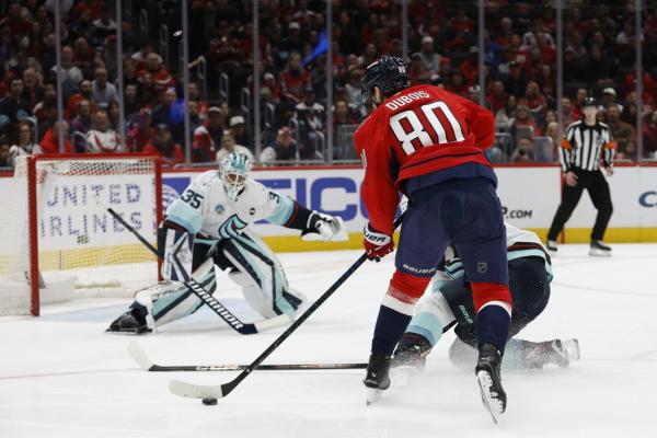 Capitals beat Kraken in feisty game; Alex Ovechkin pots No. 886