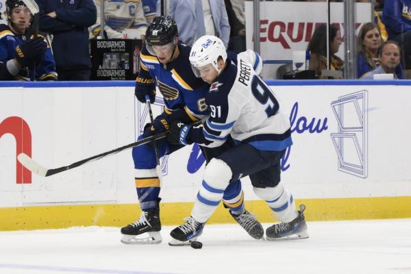 Cole Perfetti logs three assists as unbeaten Jets edge Blues