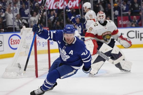 Maple Leafs start series strong with win over Panthers